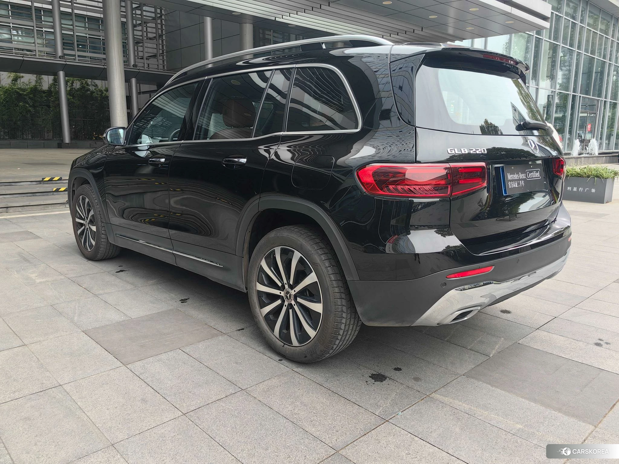 Mercedes-Benz GLB 2025 Черный из Китая