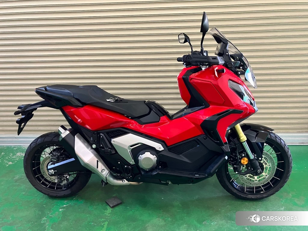 Проданный Honda X-ADV 750 2022 из Японии