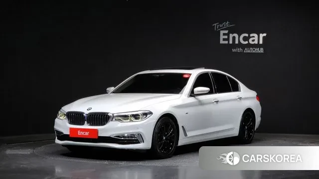 BMW 5 Series (G30) 2018 Белый из Кореи