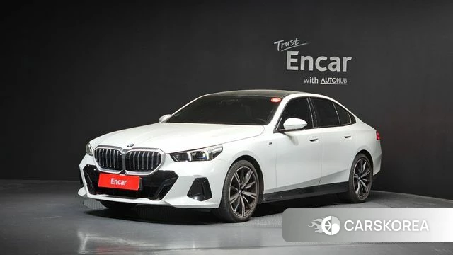 BMW 5 Series (G60) 2024 Белый из Кореи