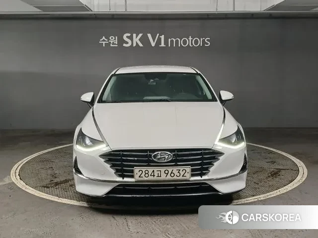 Hyundai Sonata (DN8) 2019 Белый из Кореи