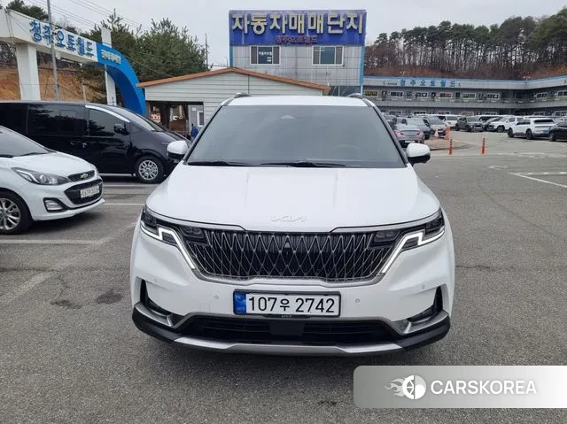 Kia Carnival 4th generation 2023 Белый из Кореи