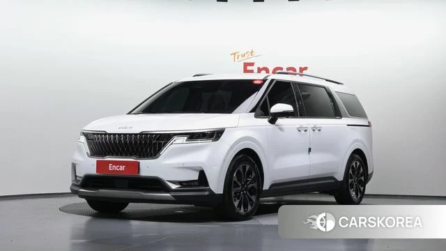Kia Carnival 4th generation 2023 Белый из Кореи