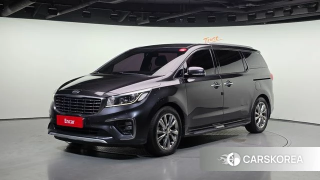Kia The New Carnival 2018 Черный из Кореи
