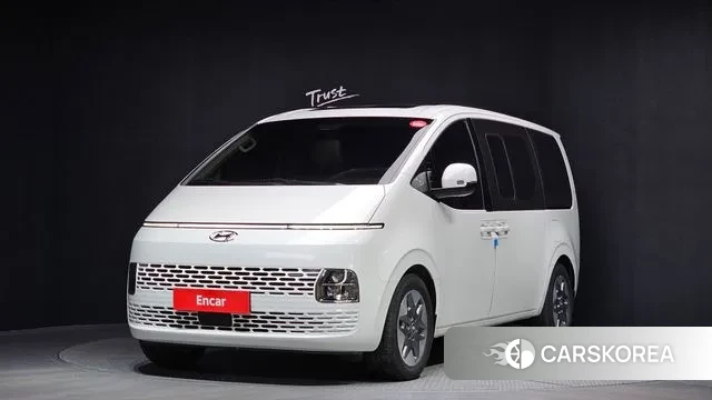 Hyundai Staria 2024 Белый из Кореи