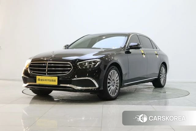 Mercedes-Benz E-class 2023 Черный из Китая