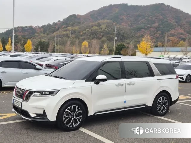 Kia Carnival 4th generation 2021 Белый из Кореи