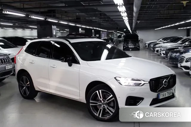 Volvo XC60 second Generation 2021 Белый из Кореи