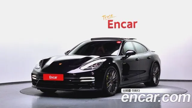 Porsche Panamera (971) 2023 Черный из Кореи