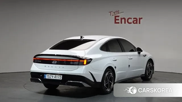 Hyundai Sonata D Edge Hybrid (DN8) 2024 Белый из Кореи