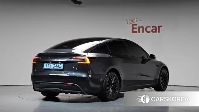 Tesla Model 3 2025 Серый из Кореи