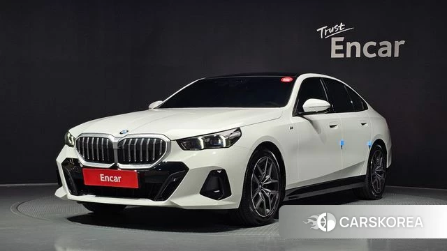 BMW 5 Series (G60) 2025 Белый из Кореи
