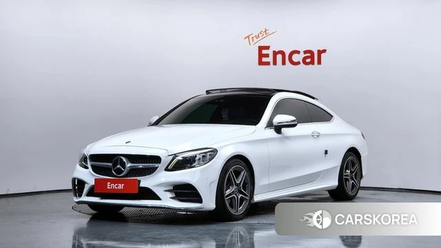 Mercedes-Benz C-Class W205 2020 Белый из Кореи