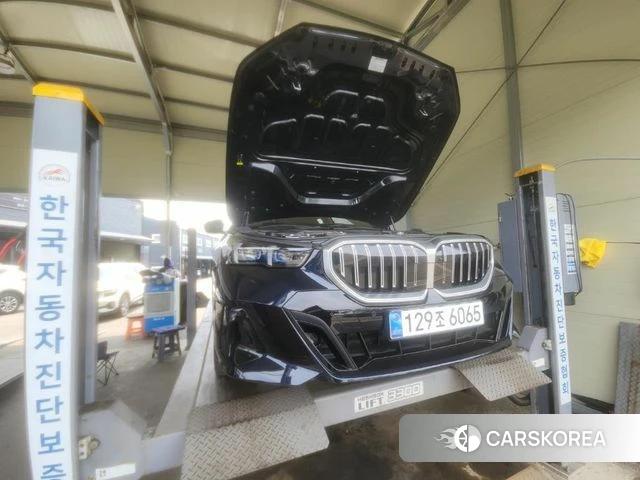 BMW 5 Series (G60) 2025 Серый из Кореи