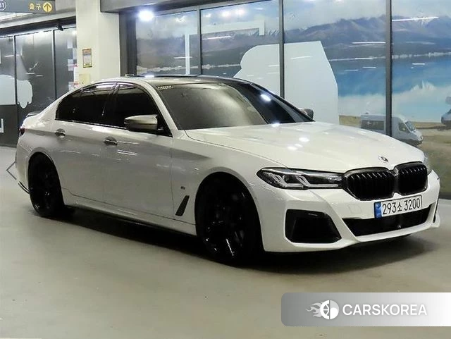 BMW 5 Series (G30) 2022 Белый из Кореи