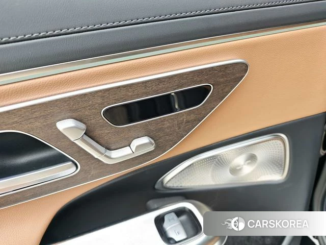 Mercedes-Benz E-class 2024 Черный из Китая