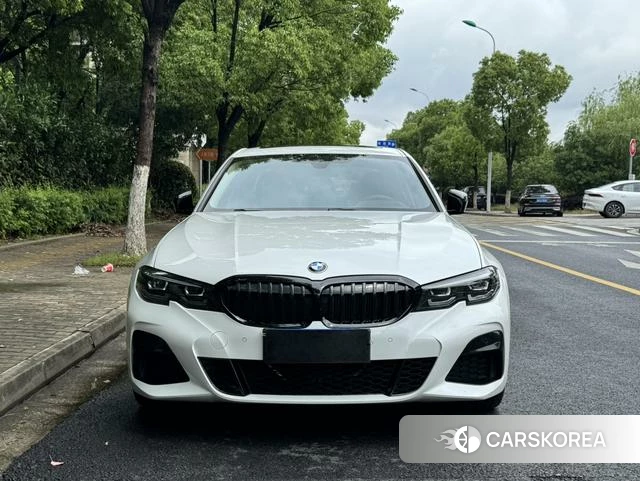BMW 3 series 2022 Белый из Китая