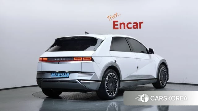Hyundai Ionic 5 2022 Белый из Кореи