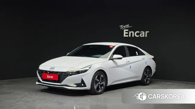 Hyundai Avante Hybrid (CN7) 2022 Белый из Кореи