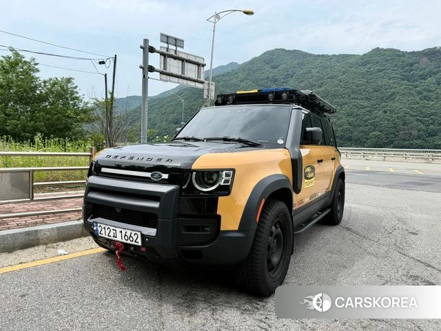 Land Rover Defender (L663) 2021 Черный из Кореи