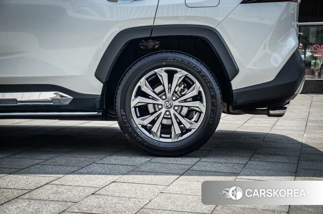 Toyota RAV4 Rongfang 2023 Белый из Китая