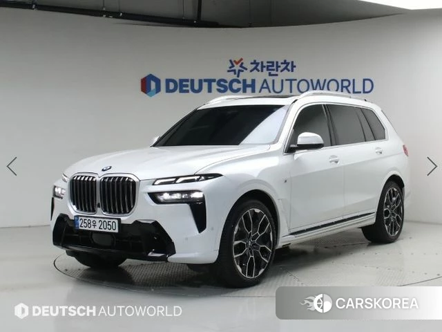BMW X7 (G07) 2025 Белый из Кореи