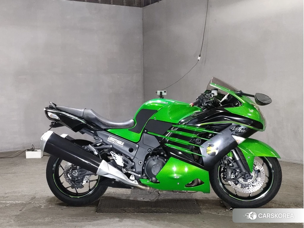Проданный Kawasaki ZX-14R NINJA 2012 из Японии