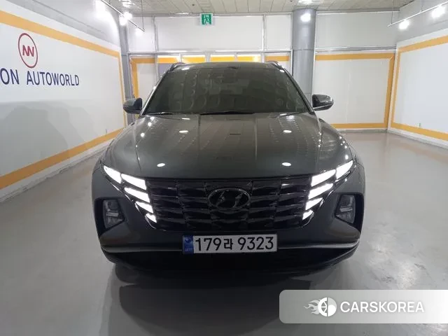 Hyundai Tucson (NX4) 2023 Серый из Кореи