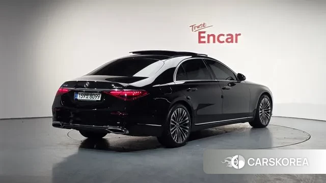 Mercedes-Benz S-Class W223 2022 Черный из Кореи