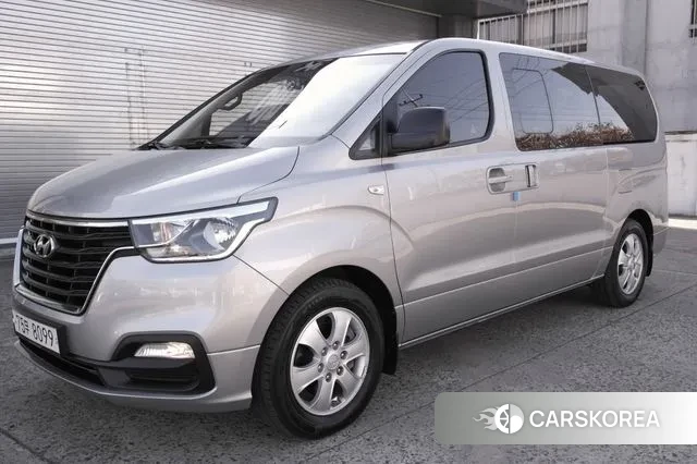 Hyundai The New Grand Starex 2018 Серебряный из Кореи