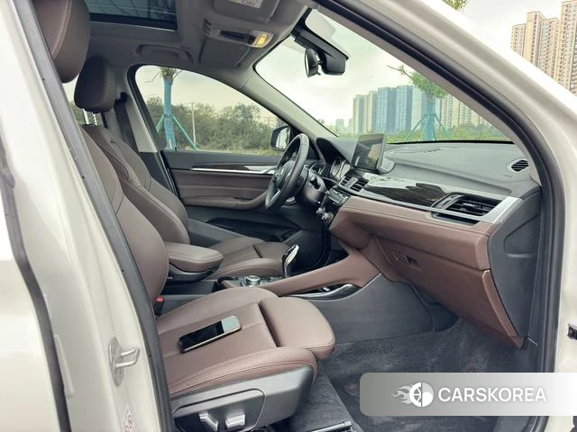 BMW X1 2021 Белый из Китая