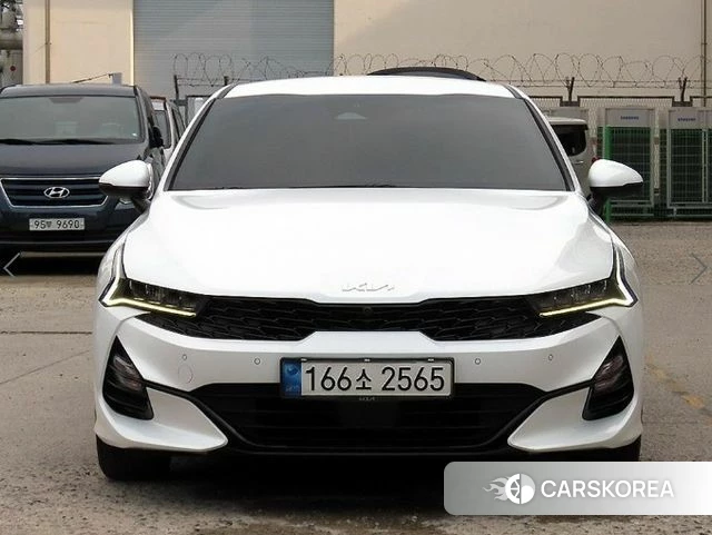 Kia K5 3rd generation 2022 Белый из Кореи