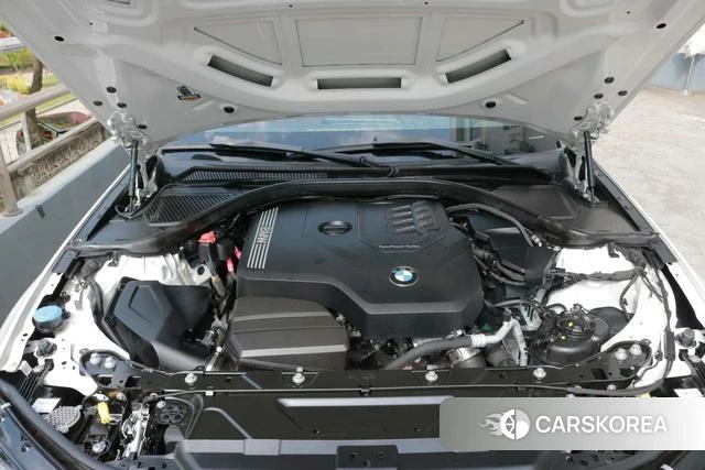 BMW 3 series 2021 Белый из Китая