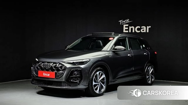 Audi Q5 (80A) 2025 Серый из Кореи