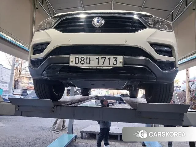 Ssangyong G4 Rexton 2018 Белый из Кореи