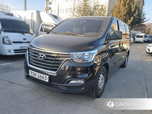 Hyundai The New Grand Starex 2018 Черный из Кореи