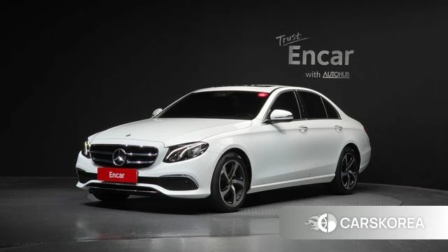 Mercedes-Benz E-Class W213 2020 Белый из Кореи