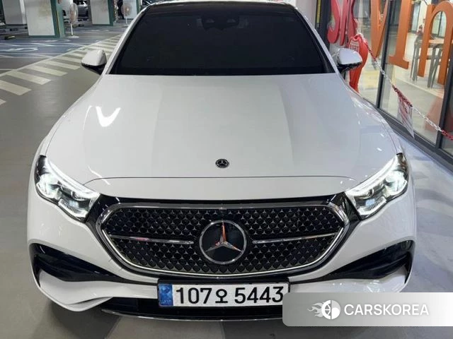 Mercedes-Benz E-Class W214 2024 Белый из Кореи