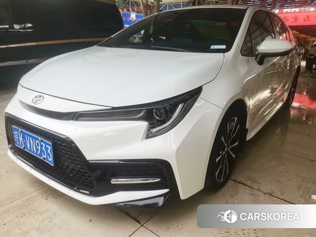 Toyota Lei Ling 2022 Белый из Китая