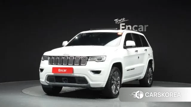 Jeep Grand Cherokee 2018 Белый из Кореи