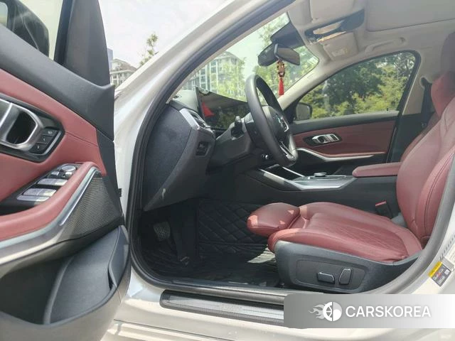 BMW i3 2025 Белый из Китая