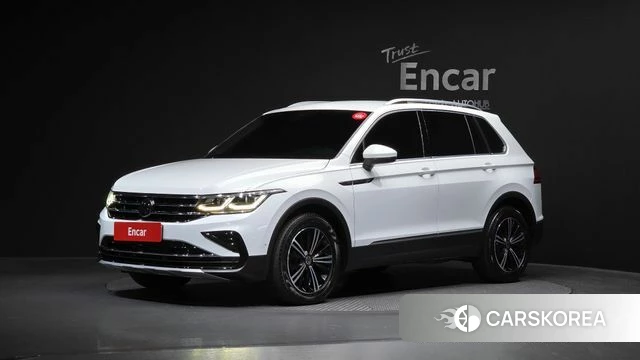 Volkswagen Tiguan second Generation 2022 Белый из Кореи
