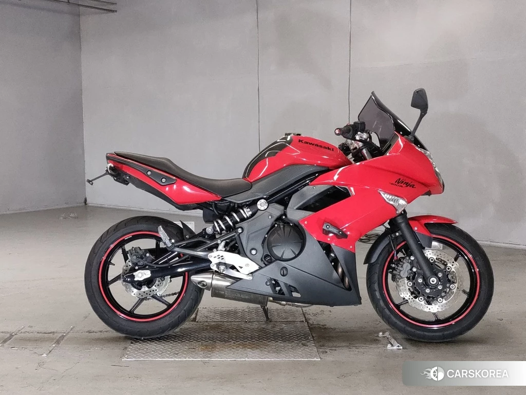 Проданный Kawasaki NINJA 400R 2012 из Японии, фото 2