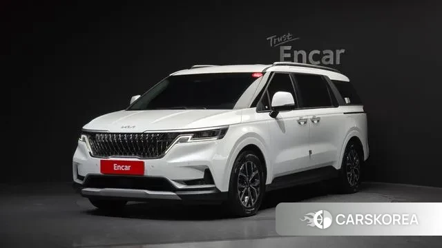 Kia Carnival 4th generation 2023 Белый из Кореи