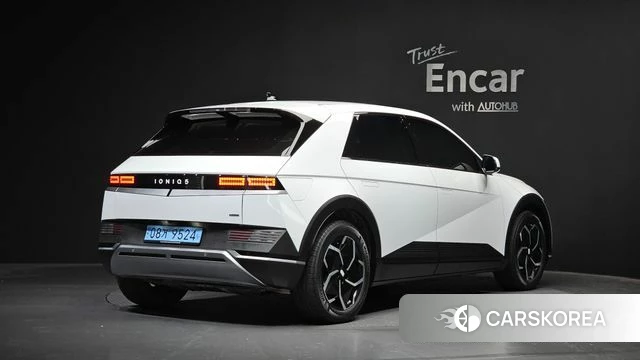 Hyundai Ionic 5 2022 Белый из Кореи