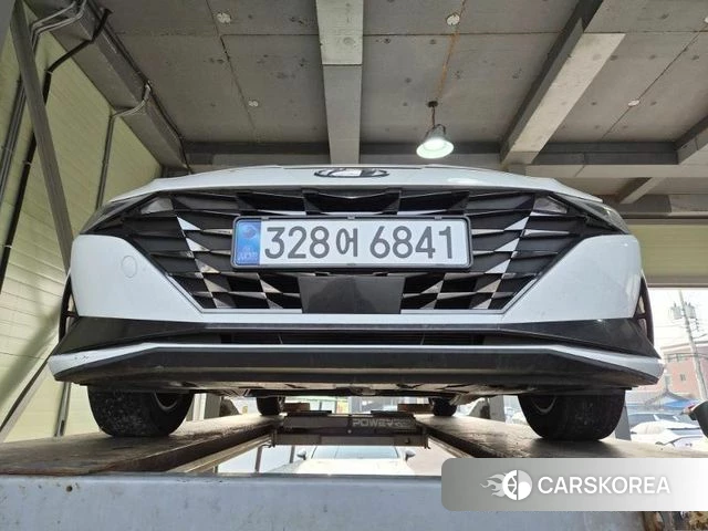 Hyundai Avante (CN7) 2022 Белый из Кореи