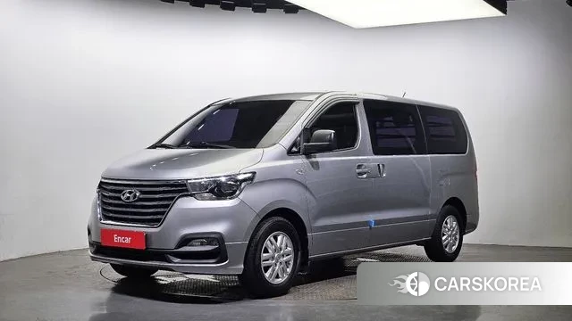 Hyundai The New Grand Starex 2019 Серебристо-серый из Кореи