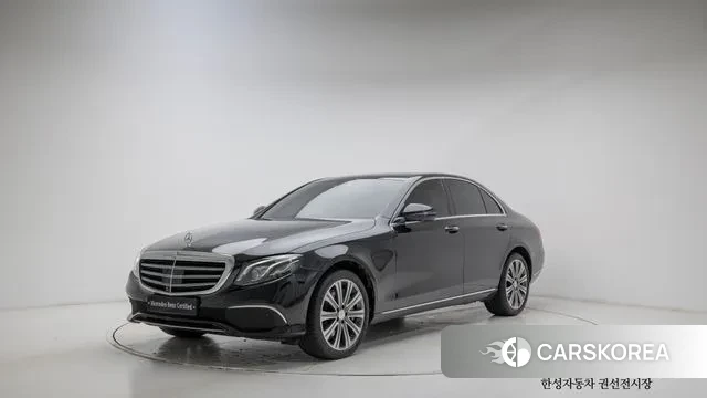 Mercedes-Benz E-Class W213 2019 Черный из Кореи