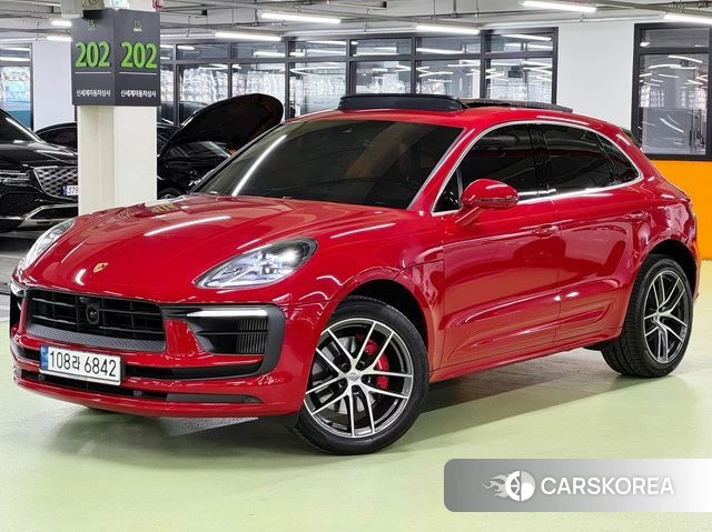 Porsche Macan 2023 Красный из Кореи