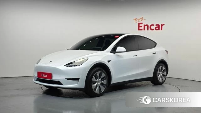 Tesla Model Y 2024 Белый из Кореи